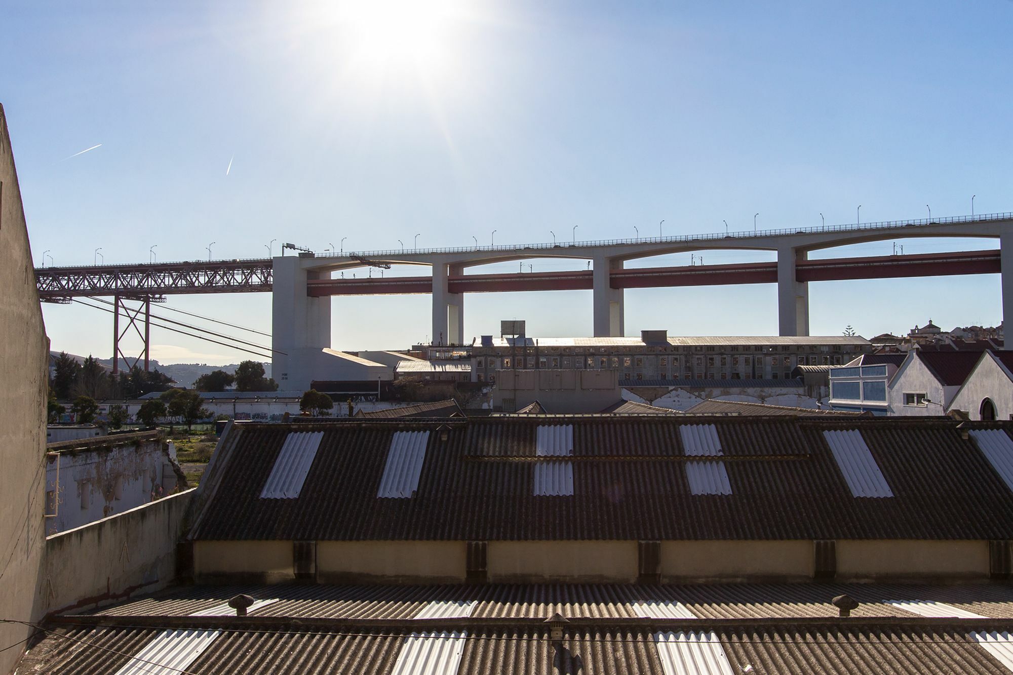 Alcantara River Side By Homing Lisbon Exterior photo